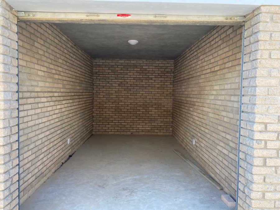 Commercial Property for Sale in N2 Industrial Park Western Cape